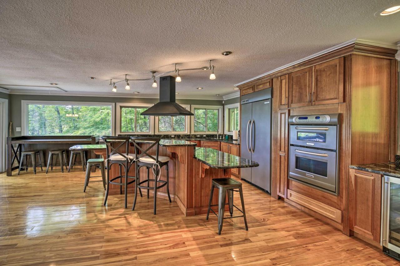 Inviting Family Abode With Dock On Norris Lake! Caryville Exterior foto